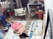 监控偷拍-出租屋小伙和漂亮美女啪啪