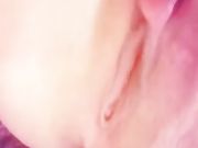 大眼睛美女家中穿情趣蕾丝抠逼玩跳蛋