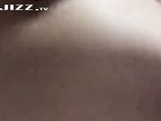 大一女孩戴面具口暴吞精