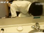 酒店爆操背着老公偷情的漂亮少妇