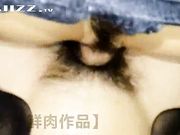 大三绝色大胸美女边操B边玩手机