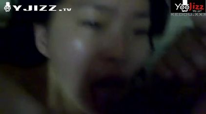 口活超好的白嫩小嫂子露脸舔JJ 主动上位卖力抽擦舒服极了