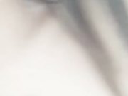 少女心露脸自慰大秀，身材很好粉嫩骚穴，手指插逼淫水很多，浪叫呻吟不断第二弹