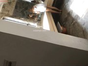 坐盗市最新流出酒店大堂女厕偷拍几个打扮时尚的美女嘘嘘