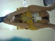 岛国盗拍网站最新流出商场女厕全景TP花衣美女的逼毛真性感很有撸点