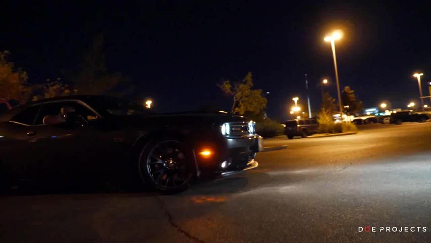 [DoeProjects] Top-Shelf Pussy 双屌同入性感女模的嫩穴