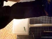 外站最新流出国内云上会所高清系列眼镜妹子看着手机很入迷