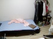 家庭网络摄像头偷拍独居大爷嫖妓看大爷的舔逼的姿势年轻肯定是个老司机