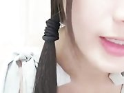 纯情少女骨子里骚，为了生活直播挣外快，露脸激情一多自慰激情插逼，浪叫呻吟想让哥哥干她第七弹