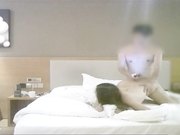 富家公子哥同城群聚会撩的漂亮长发美眉很会吃J8快速爆操搞的美女娇喘淫叫表情销魂干的叫老公受不了了对白淫荡