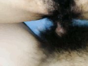 撩妹骚男出租房与身材苗条公司文员长发女友无套啪啪啪近距离拍阳具进出搞出好多爱液内射中出对白淫荡