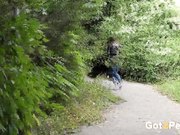 外站最新流出题材盗摄类收费作品户外长焦距超清拍内急难耐找个隐秘处嘘嘘的美眉们