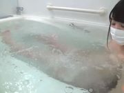 最新流出素人投稿自拍CR网很火的19岁可爱白虎大奶肥臀援交学生妹被富二代搞出好多淫水