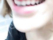 吃饭时已经按耐不住偷偷到卫生间脱衣操逼