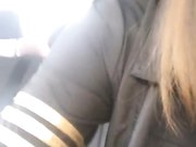 越來越大膽大白天路邊車裡自慰表演