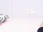 身材苗条漂亮小甜甜自慰