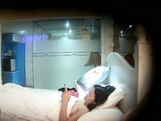 等男朋友来啪啪的妹子被爽约