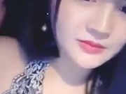 在路边车震趁美女高潮时内射