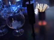 气质性感极品美女酒吧聚会喝多了被大屌男三言两语哄到卫生间自己求操