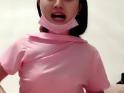 漂亮女主播露脸粉色情趣护士装漏奶漏逼自摸小秀