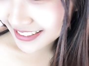 颜值还可以B有点黑骚气女主播第二部 振动棒椅子上猛插自慰呻吟大声 很是诱惑不要错过