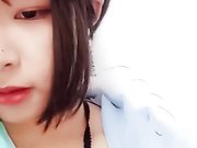 短发可爱漂亮妹子懵萌梓凌晨自慰大秀插穴很是淫荡