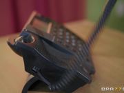 用一根大屌抽插来测试她的注意力