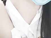 电钻钻逼拿着炮击抽插黄瓜鸡蛋橘子各种玩逼里塞