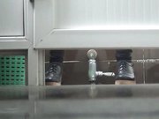 国内高校女厕近距离偷拍漂亮红内裤气质美女