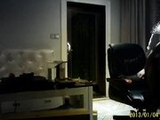 内裤哥欲求不满人妻