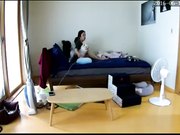 家庭摄像头被黑强开TP居家年轻小夫妻在床上变换体位激情啪啪啪两个宠物狗狗观战后入式它应该能懂吧哈哈