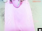 好弟弟快点过来给姐姐舔大骚逼味指挥姐弟乱伦