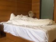 同学聚会碰见暗恋女同学直接扒掉内裤狂操