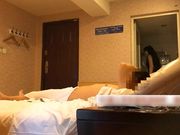 发齐头帘好气质良家少妇开裆黑丝护士情趣装技术真不错