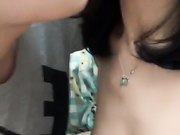 学表演的小骚逼黑丝情趣跟送快递的炮友激情啪啪秀