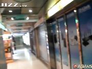 土豪世界行之楼鳳越南女 口活好嫩逼超紧