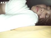 粉嫩美女大学生约会网友被迷倒无套内喷