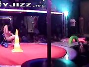 高级酒吧内淫乱表演 看得人热血膨胀啊