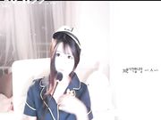 韩国妞制服诱惑激情表演给你看