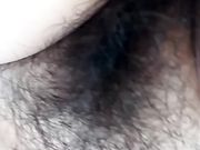 白嫩少女户外直播露奶扣屄