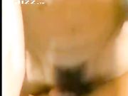 轻轻插进远房表妹的嫩穴 没想到还是个处