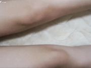 女友带2同事来家聚餐被我灌醉后抱到房间抽插内射