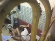 窗外偷窥工友强子哥和他媳妇啪啪