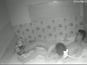 小伙难怪如此单薄被女朋友吸干巴了