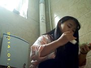 国内高校偷拍系列学生妹子果然青春靓丽活力无限