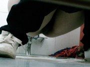 国内某大学真实偷拍系列零距离接触清纯学生