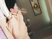 SPA会所按摩女技师兼职女主播一边上班一边偷拍给客人特殊服务