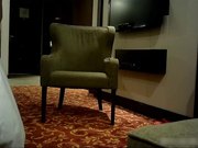 富家公子哥高价约个艺校拜金大学生美女酒店玩轻SM调教皮靴