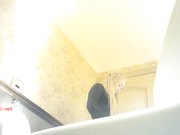 国内高级夜总会女厕偷拍来嘘嘘的小姐有几个颜值还不错