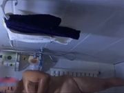 絕對熟女震撼老大媽的援交生活洗乾淨給四眼男口交老漢推車內射